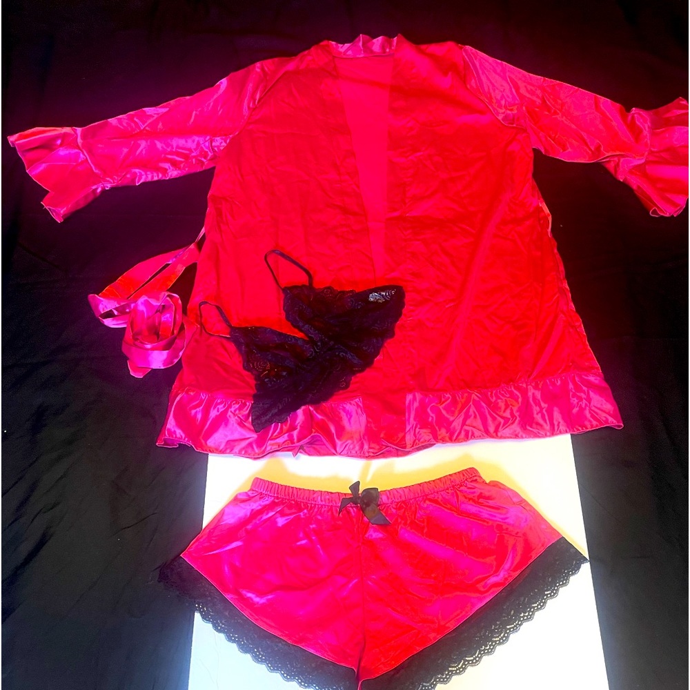 3 piece hot pink lingerie set sz M, satin robe, belt, shorts and bralette.